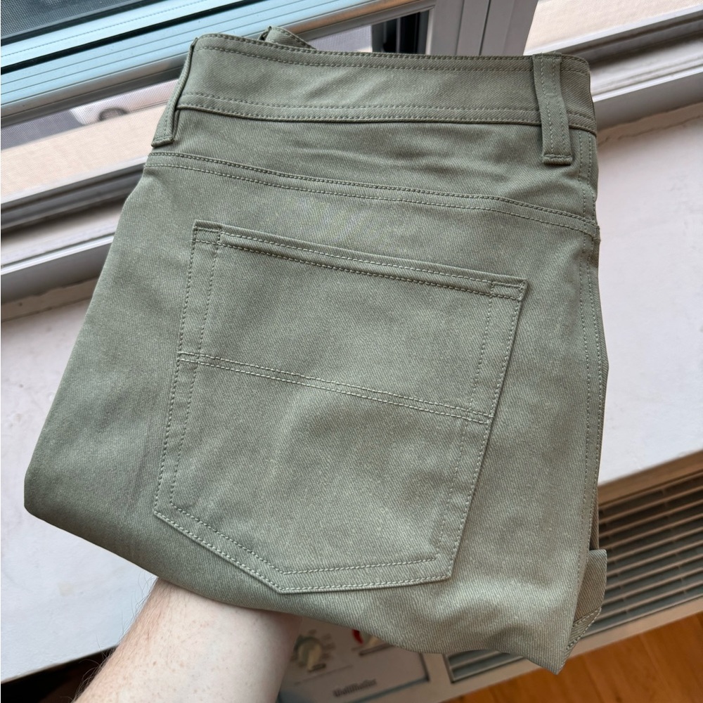 Rhone 5-Pocket Khaki’s